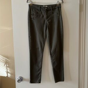 Perfect for Fall - Distressed cargo pants